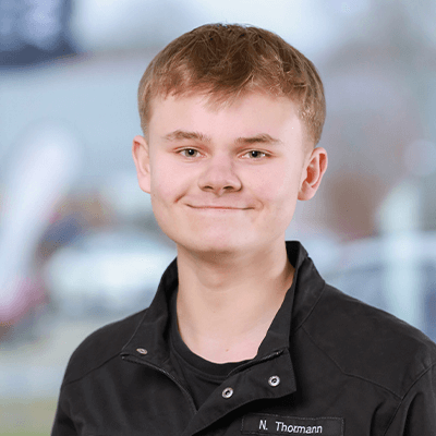 Nicklas Thormann (Auszubildender zum KFZ-Mechatroniker) - Ferdinand Nobbe GmbH