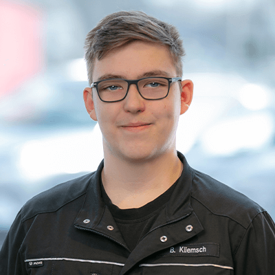 Bastian Kliemsch (Auszubildender zum KFZ-Mechatroniker) - Ferdinand Nobbe GmbH